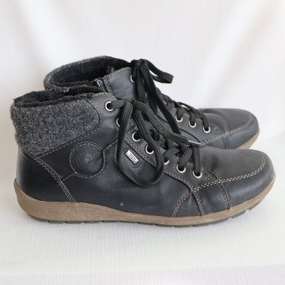 Size 38/7.5 - Medium Width - Taxi Landy Winter Boots - Black - Picture 7 of 13